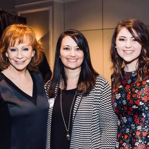 Meet your Posher, Polly